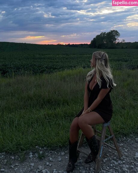 Lydia Feiler OnlyFans Lesbisch