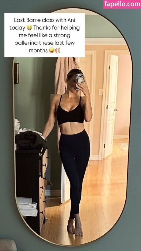 Karen Cliche Brüste OnlyFans