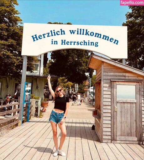 Karen Cliche OnlyFans-Rezensionen