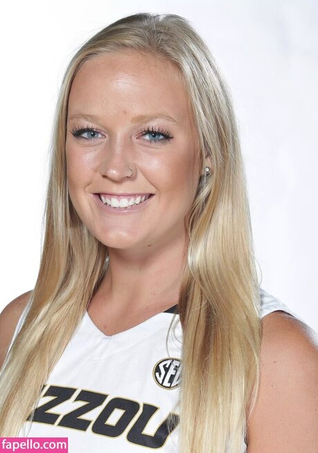 Sophie Cunningham OnlyFans-Leaks