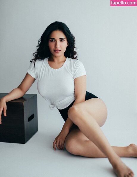 Ruhani Sharma OnlyFans Porn