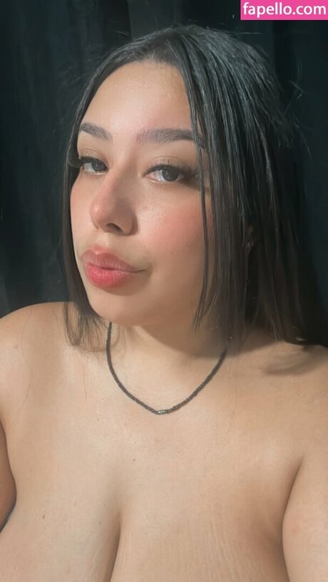 rukminimunera17 OnlyFans Model Fotos