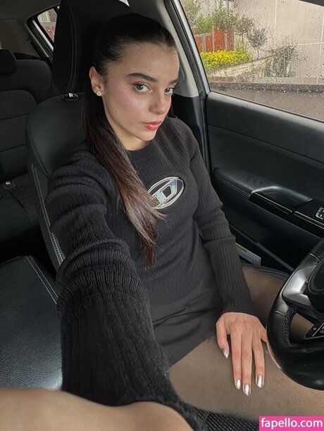Semiraminta OnlyFans geleakte Pornografie