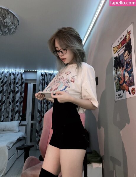 Sora daimao OnlyFans Bilder