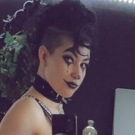 MavisMorningstarxox Auf OnlyFans