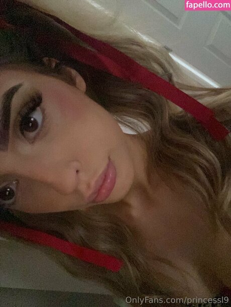 Leah Grace Nacktpornos auf OnlyFans