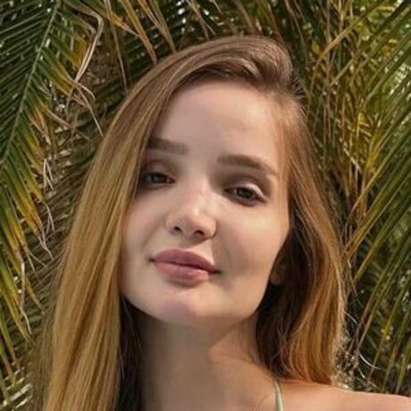 Anna Lyvia OnlyFans-Bilder