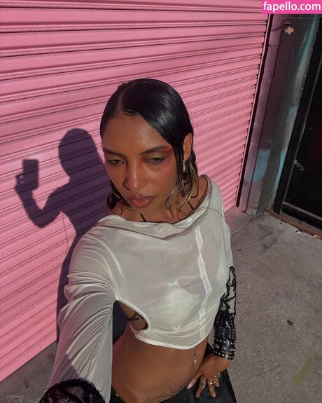 Spellling OnlyFans-Model