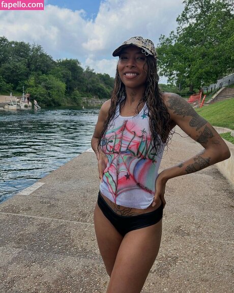 Spellling Leaked OnlyFans Fotos