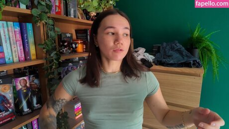 Double Take Reacts OnlyFans-Inhalte