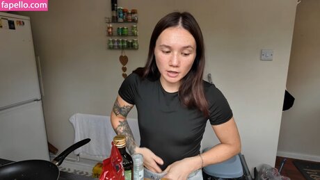 Double Take Reacts OnlyFans Star