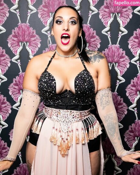 Roxy Torpedo OnlyFans geleakte Brüste