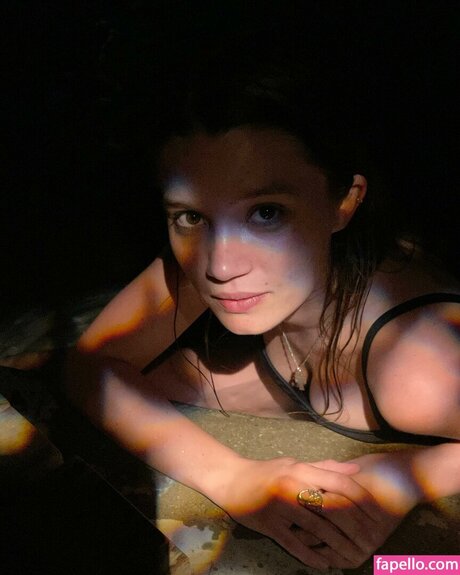 Rain Spencer Nacktbilder von OnlyFans