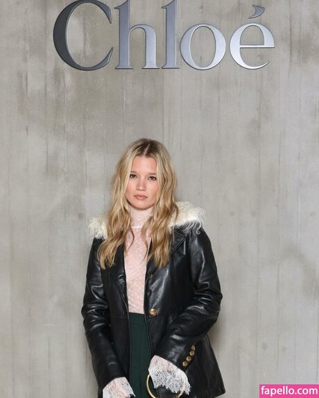 Rain Spencer OnlyFans kostenlos