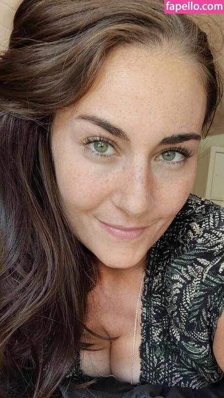 Nina Sita Nackt geleakt OnlyFans