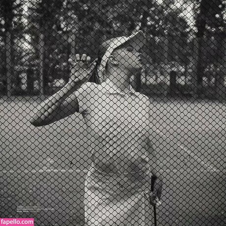 Eva Lee Model OnlyFans schlank