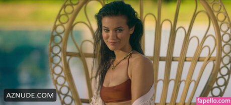 P nar Deniz Nacktbilder von OnlyFans