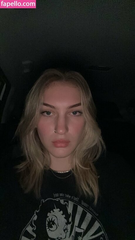 atrophicbtrfly Nacktbilder OnlyFans