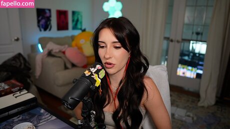 brieanneroksa Titten OnlyFans