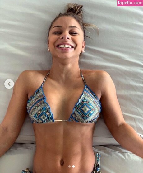 Fl via Saraiva Neuer OnlyFans Leak