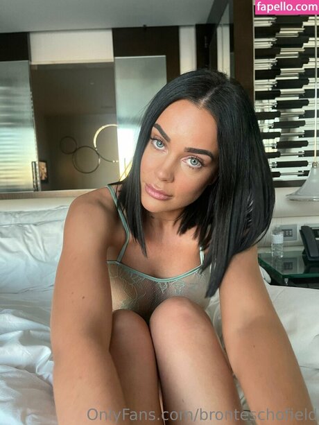 Bronte Schofield Neue geleakte OnlyFans-Inhalte