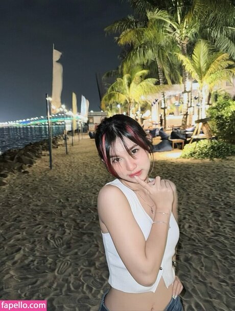 Leonazhen Nacktbilder geleakt OnlyFans