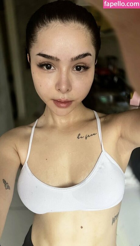 Yuni Duda Nacktbilder OnlyFans geleakt