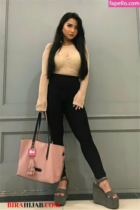 Zizi Wong OnlyFans Joi