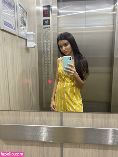 Ellelure OnlyFans Gratis-Inhalte