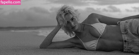 Aleandrafrerk OnlyFans geleakte Brüste