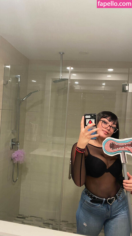 ghouluvr Model OnlyFans Foto