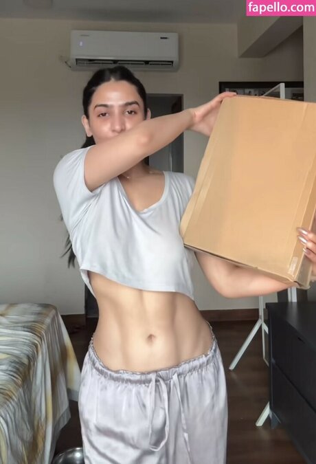 Toned Belly OnlyFans Nackt Leak