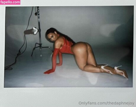 DaphneJoy OnlyFans Striptease