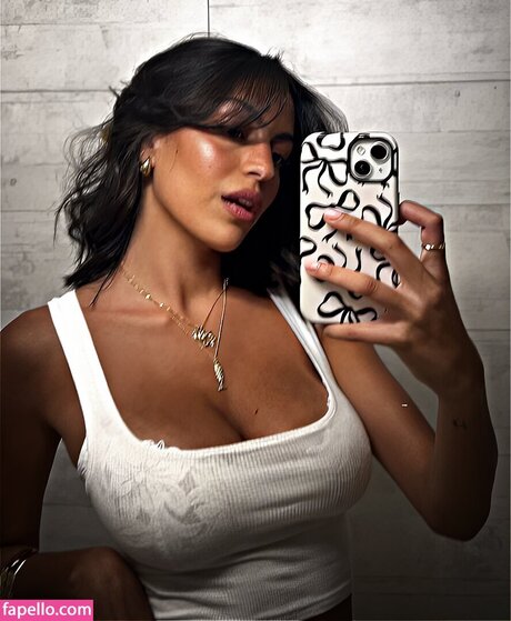 Liya Mizrahi Nackt auf OnlyFans