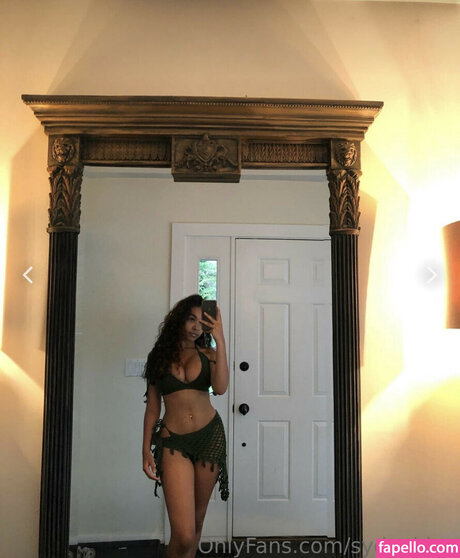 sydswrldxo OnlyFans-Leaks