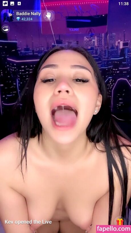 nallybavy111 OnlyFans Archiv