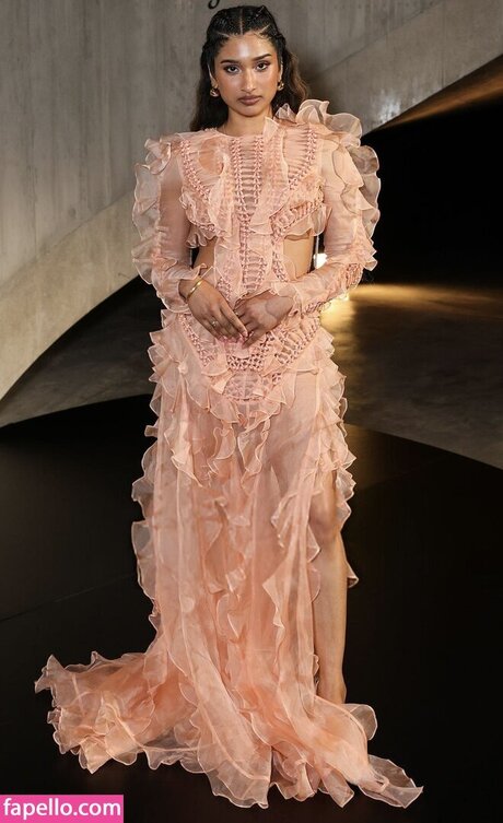 Varada Sethu Nacktbilder von OnlyFans geleakt