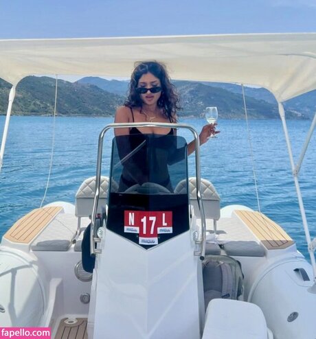 Varada Sethu OnlyFans Leaj