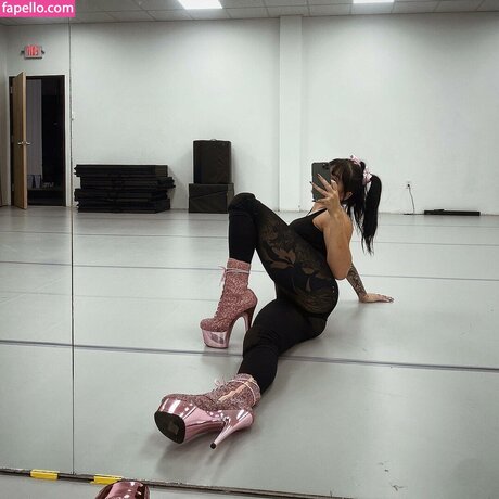 Juliakins Füße OnlyFans