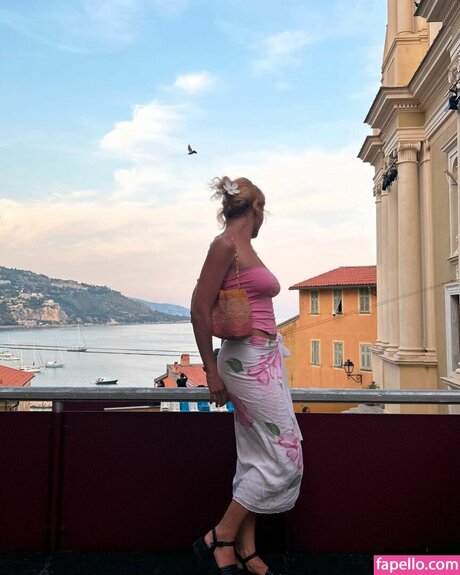 Maelle Pistoia OnlyFans Bilder