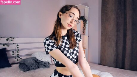 Polly Bee Leaked OnlyFans Porn