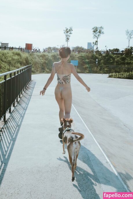 caroll 163cm OnlyFans-Seite