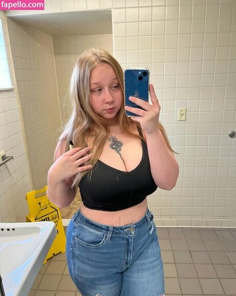 tabbbi77 OnlyFans-Model