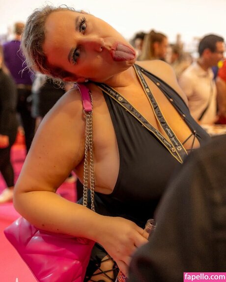 Kathy__Deep Nacktbilder von OnlyFans geleakt