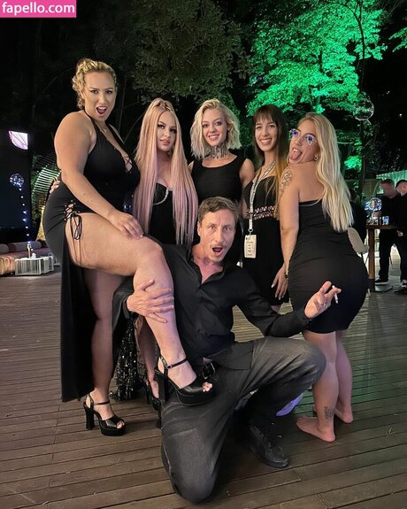 Kathy__Deep Nackt auf OnlyFans