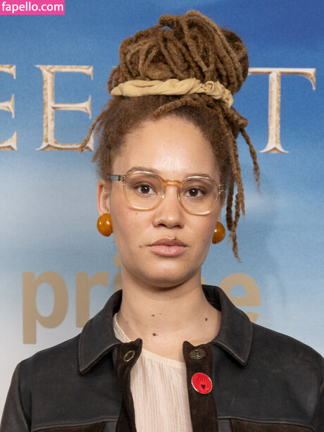 Ayoola Smart OnlyFans gratis