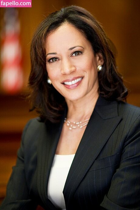 Kamala Harris OnlyFans Striptease