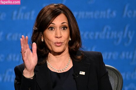 Kamala Harris Nacktbilder von OnlyFans geleakt