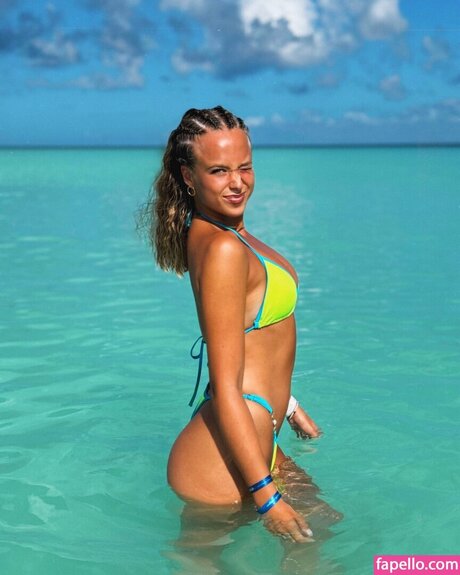 Arianna Tornari Leaks von OnlyFans