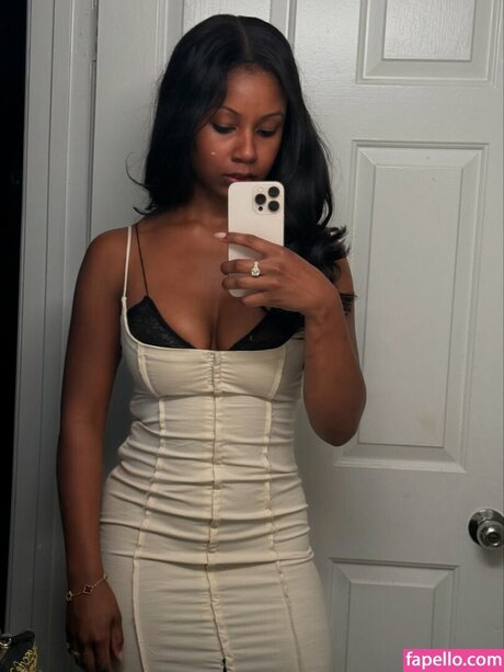 Ashley Cunningham OnlyFans Striptease